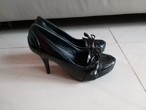 Lackpumps peeptoe highheels - lackpumps,
