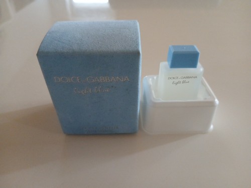 Dolce gabbana light - &,