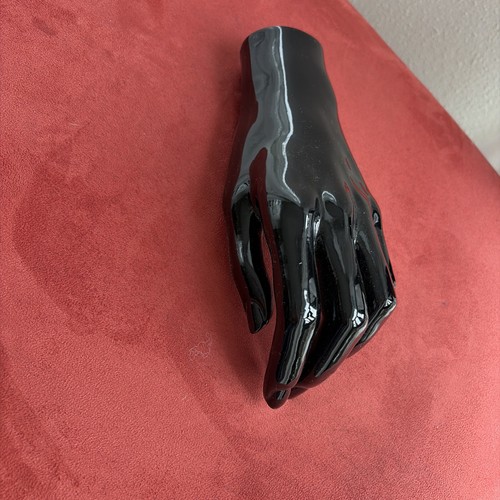 Hand von schaufensterpuppe - ,