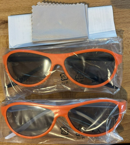 Dual play games - dual, glasses