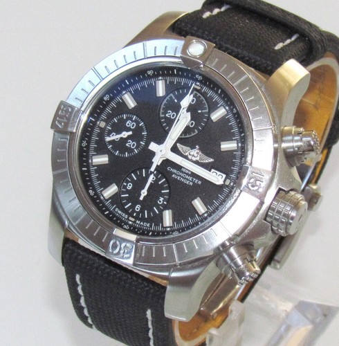 Top breitling avenger a13385 - top**,