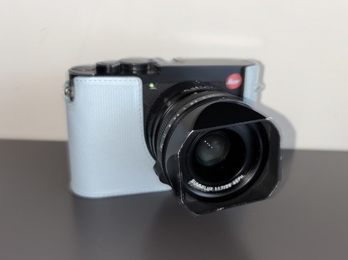 Leica black 19050 mit - q2,