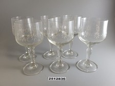 6x Weingläser Pressglas