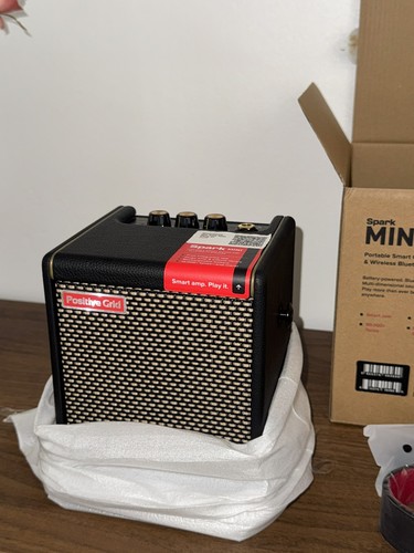 Positive grid spark - grid, mini