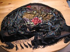 Seidenschal atemberaubend schwarz mit 2 Pfauen und bestickt mit Perlen - TOP