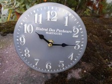 Kleine Standuhr / Tischuhr