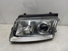 VW Passat 3B Xenonscheinwerfer Scheinwerfer links  5DV007760-01