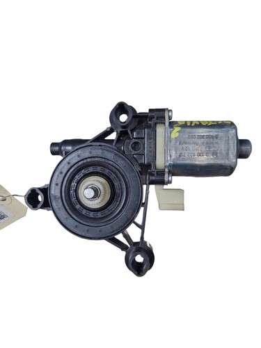 Fensterhebermotor links vorne - links,