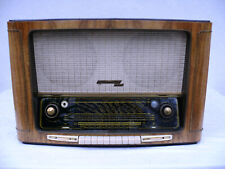 großes Röhrenradio Grundig