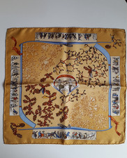 HERMES HERMÈS "NEIGE D'ANTAN" Cathy Latham Seidentuch Gavroche 41x43  gold braun