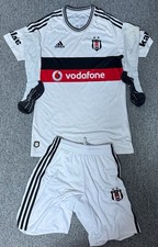 Besiktas Trikot / Stutzen /