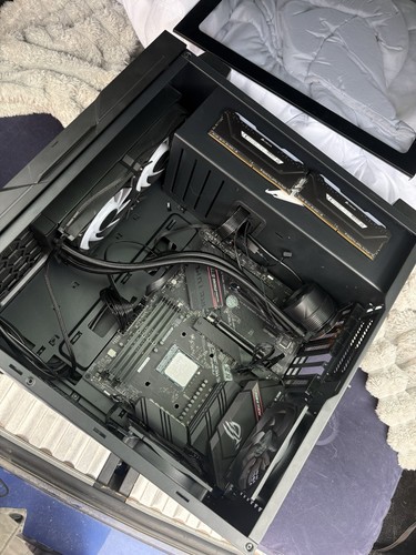 Gigabyte aorus c300 glass atx - gigabyte,