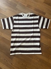 A Kind of Guise T-Shirt Gr. M