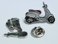 VESPA PRIMAVERA PIN (MBA 628)