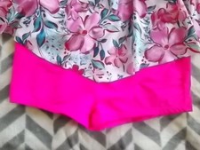 Chicer farbenfroher Damen - Tankini m . Hose  Gr . L  NEU !