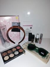 Beauty Box / Kosmetik Box, Glossybox, Lyko, alverde, Essie usw. 