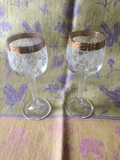 2 Weingläser Aperitif