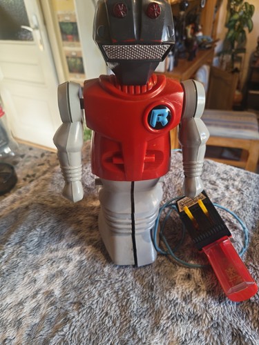 Seltener roboter von - –,