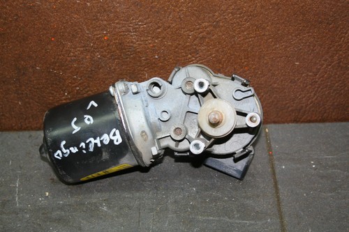 Wischermotor vorne