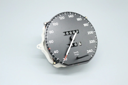 Tachometer mit impulsgeber - tachometer,