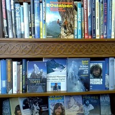 Sammlung von 47 Büchern