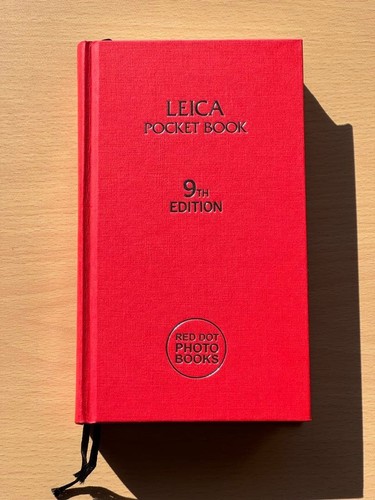 Red dot photobücher leica - red,