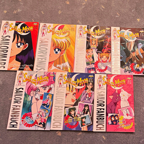 Sailor moon offizielles - moon,