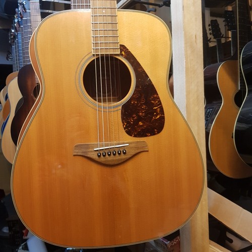 Yamaha steel string - yamaha,