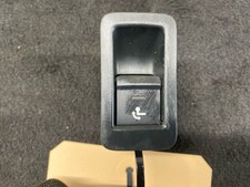 93384 switch for towbar Audi