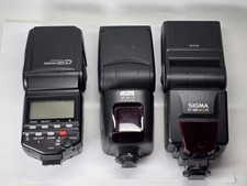 Konvolut 3 Blitzgeräte