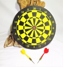 Zielscheibe  Dartscheibe mit Pfeile