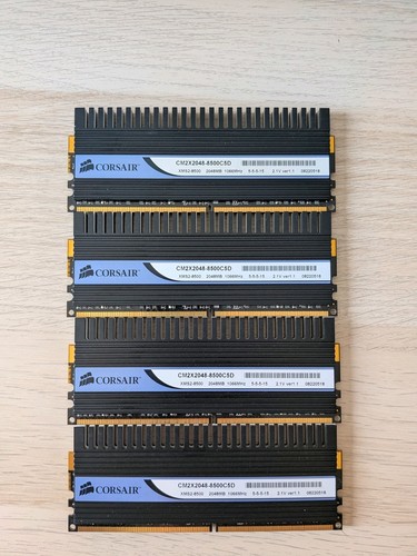 Corsair dominator - 4,