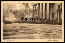 ALTE POSTKARTE WIESBADEN TANKPARADE AM KURHAUS PANZER MILITÄR tank char blindé m