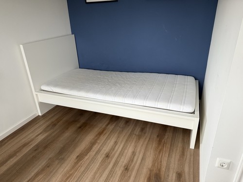 Malme bett mit matratze - 90,