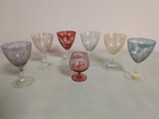 6 bunte vintage Kristall Gläser Weingläser graviert Jagd Motiv + 1 Cognacglas