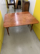 Biedermeier Tisch ausklappbar