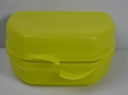 Tupperware snacky c55 - snacky,