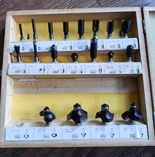 Konvolut von hochwertigen alten Fräsern mit Holzkiste unbenutzt 