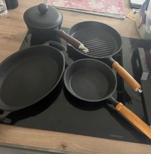 Neu 4 er Set Gusseisen 2 x