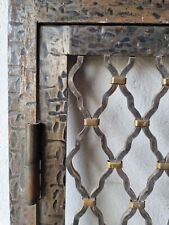 Kamingitter antik 88x53cm Kunstschmiede Ofengitter Eisen gehämmert Messing