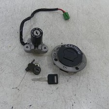 Suzuki GSX 1100 G GV74A EZ:96 Schloßsatz Zündschloss Tankschloss B5965