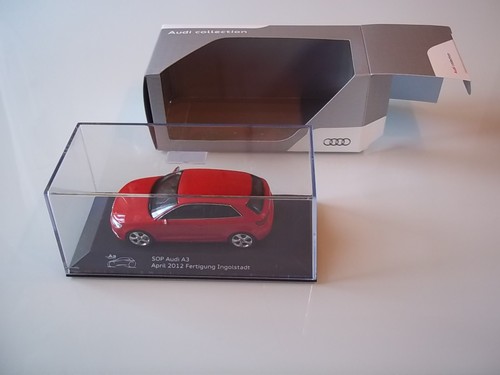 Audi rot - audi, (typ: