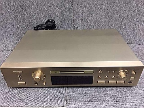 Teac minidisc recorder - md-5,