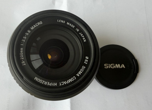 Sigma 200mm 5 6 - 28-200mm, compact