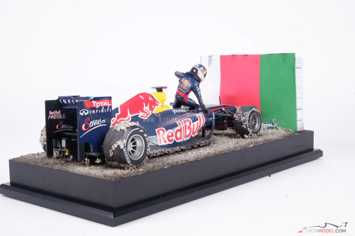 Diorama red bull rb7 - diorama,