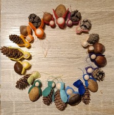 20 X  Nuss Zapfen Wichtel Mix Zwerg  Jahreszeitentisch bunt