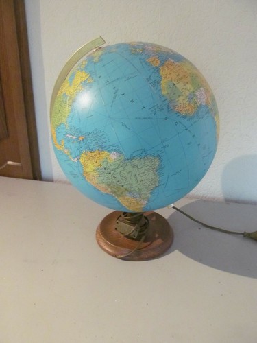 Schöner alter globus aus - ,