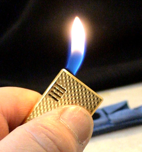 Altes feuerzeug sarome mit - @,