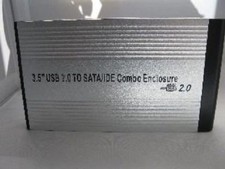 Metallgehäuse 8,9cm 3,5" USB 2.0 mit Netzteil S-ATA und IDE Silber