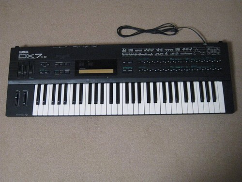 Yamaha dx7 iid synthesizer - dx7,